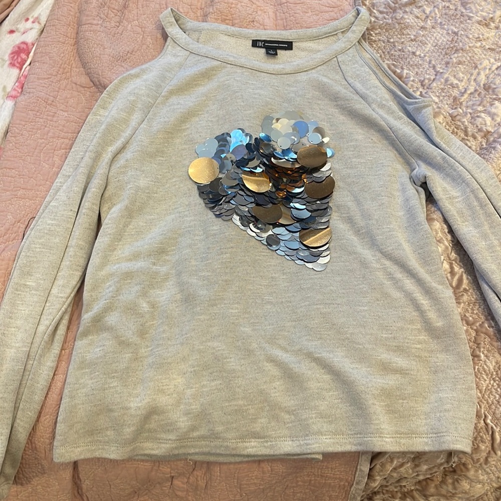 INC cold shoulder bling heart sweatshirt.